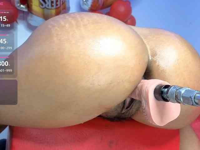 Kloe-Lopez webcam