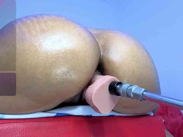 Kloe-Lopez webcam