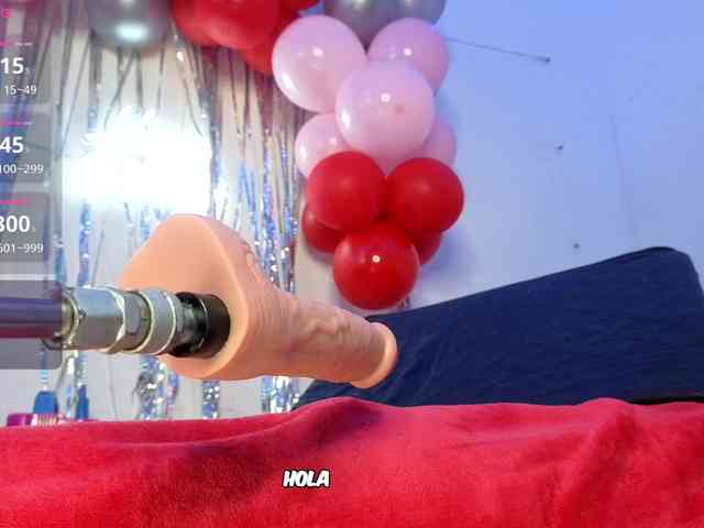 Kloe-Lopez webcam