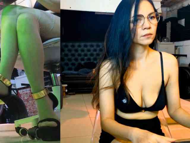 angelinasia angelinasia