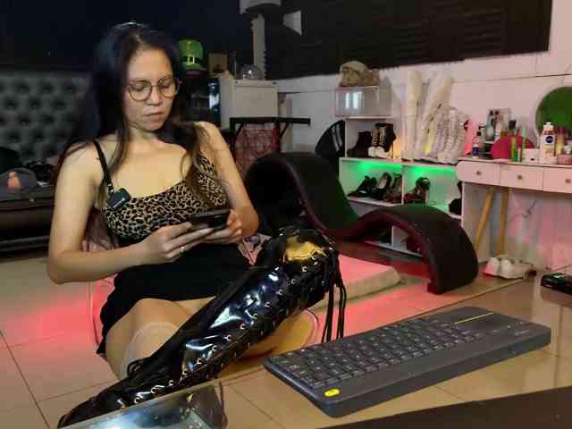 angelinasia webcam
