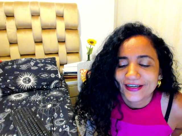 AlaskaMiller live webcam show