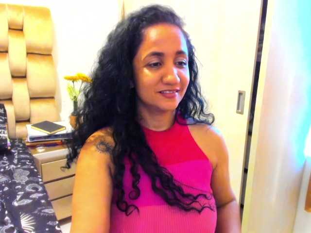 AlaskaMiller live cam on BongaCams