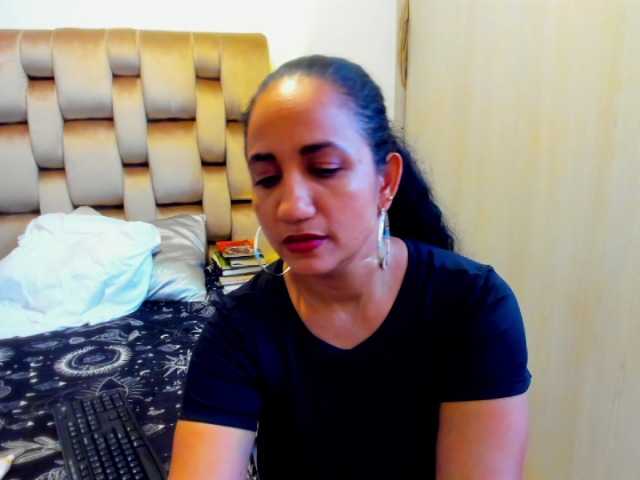 AlaskaMiller live cam on BongaCams