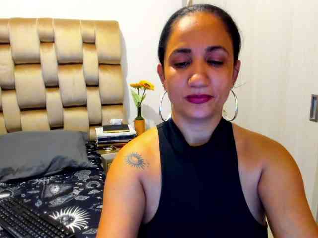 AlaskaMiller Sex Cam Show