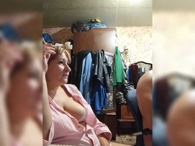 Andrei2409199 live cam on BongaCams