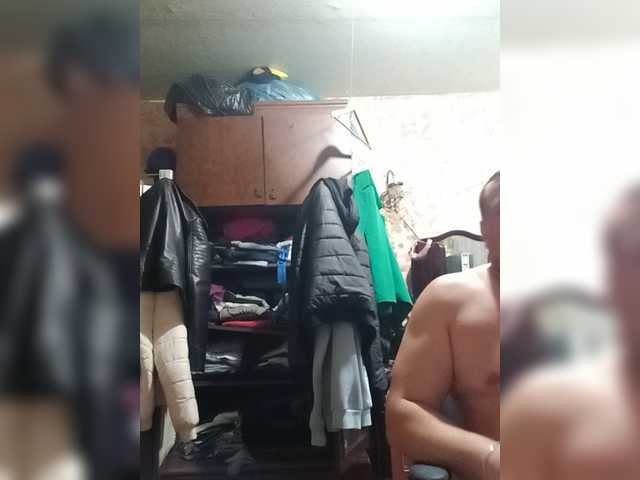 Andrei2409199 live cam on BongaCams