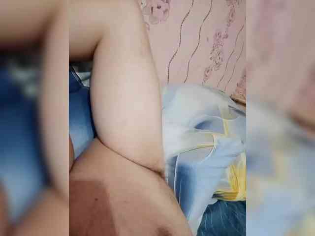 Andrei2409199 webcam