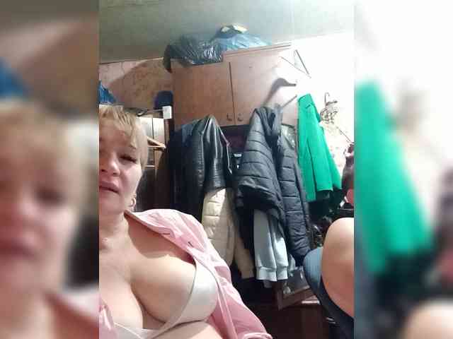 Andrei2409199 webcam