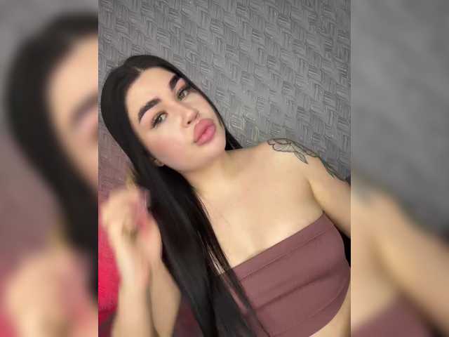 suchka-black-'s BongaCams show and profile