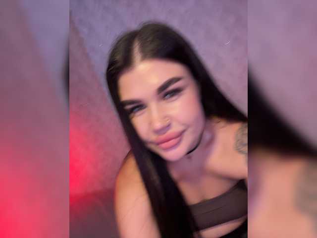 suchka-black- live cam on BongaCams