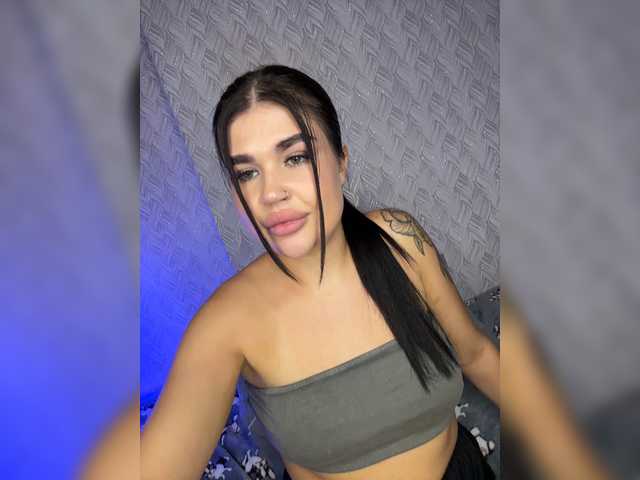 suchka-black- live cam on BongaCams