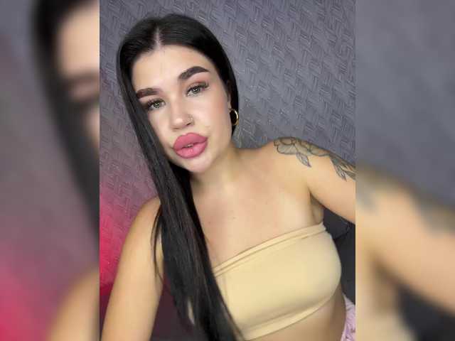 suchka-black- live cam on BongaCams