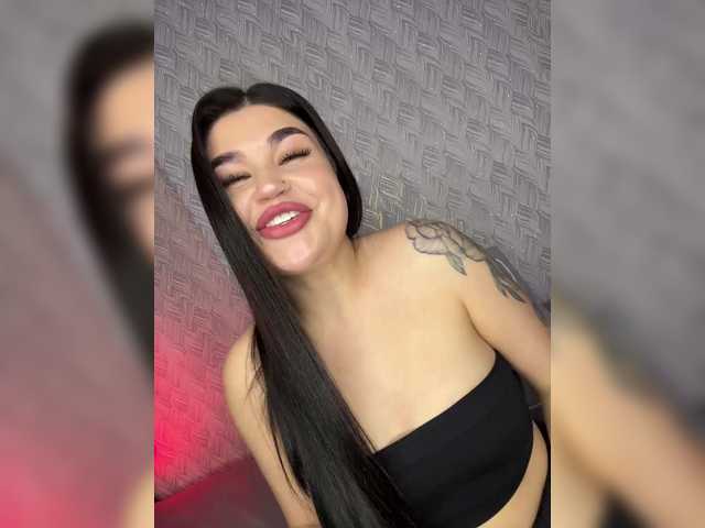 suchka-black- live sex show