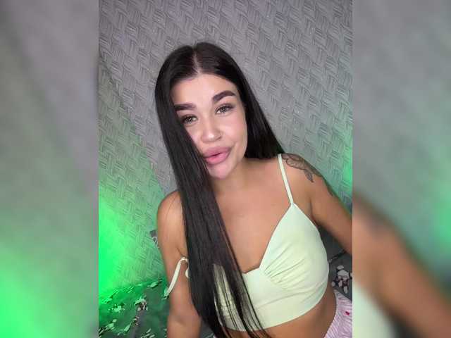 suchka-black- live cam on BongaCams