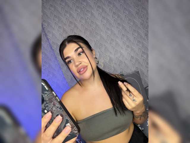 suchka-black- live cam on BongaCams