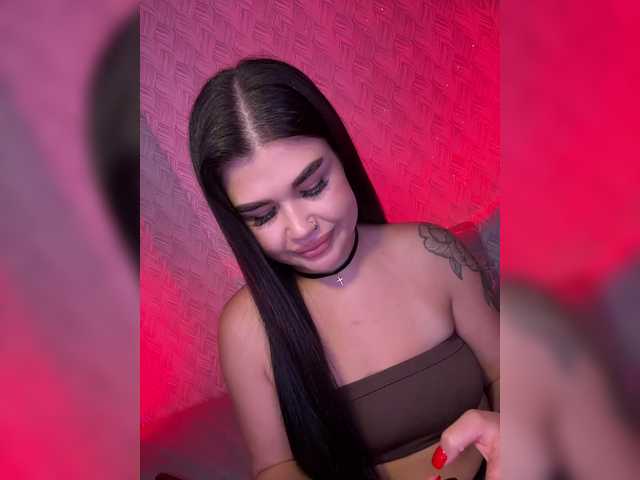 suchka-black- live cam on BongaCams