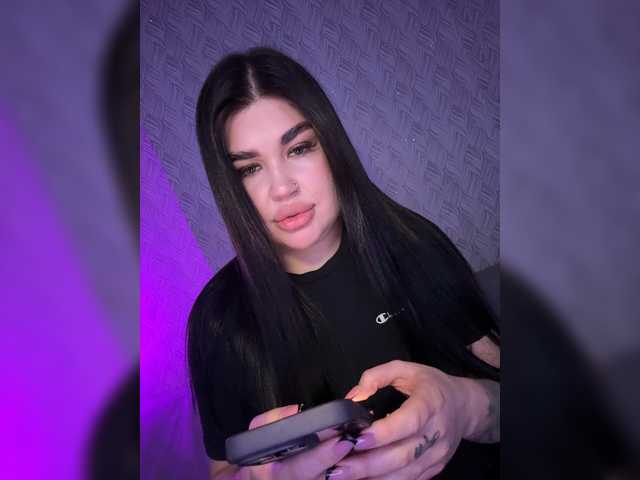 suchka-black-'s BongaCams show and profile