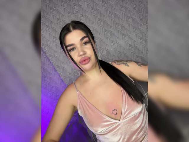 suchka-black- live cam on BongaCams