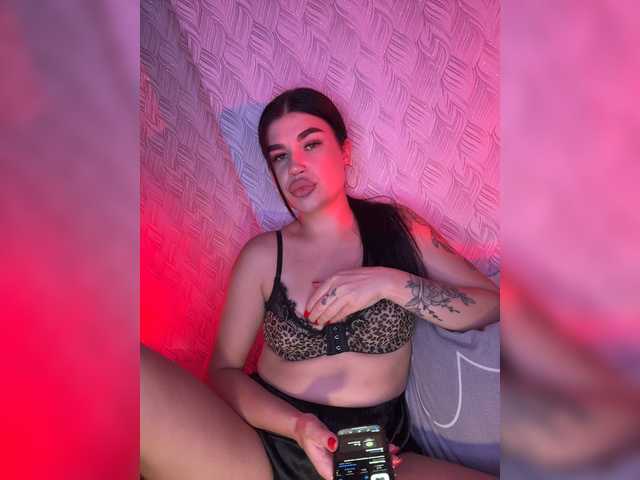 suchka-black- live cam on BongaCams
