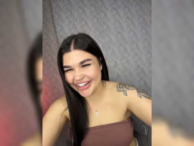 suchka-black- live cam