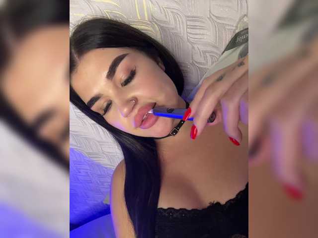 suchka-black- live cam on BongaCams