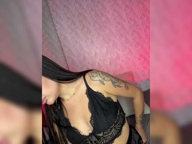 suchka-black- live cam on BongaCams