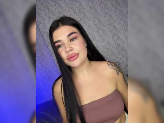 suchka-black- live cam on BongaCams