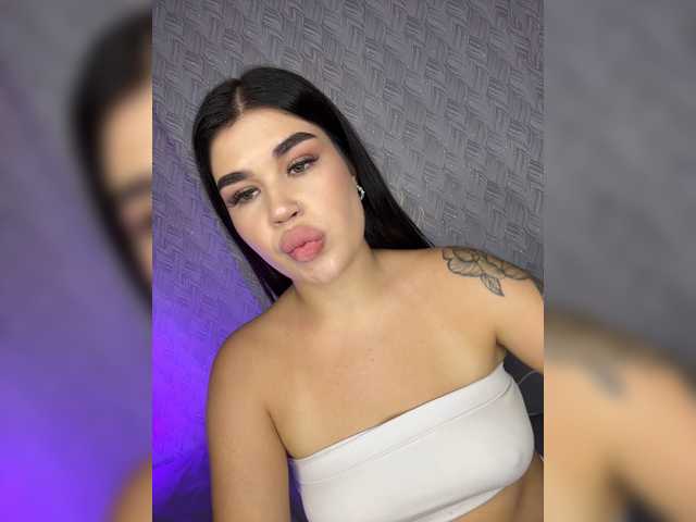 suchka-black- live cam on BongaCams