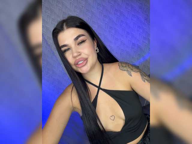suchka-black- live cam on BongaCams
