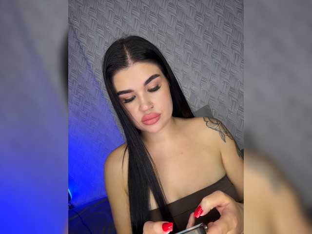 suchka-black- live cam on BongaCams