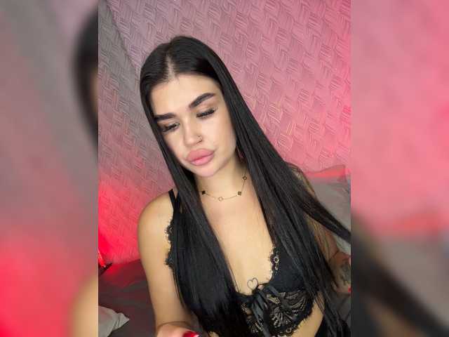 suchka-black- live cam on BongaCams