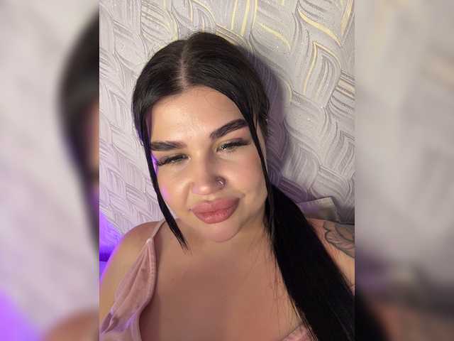 suchka-black- live cam on BongaCams