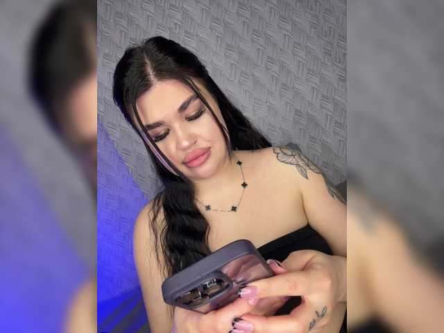 suchka-black-'s BongaCams show and profile