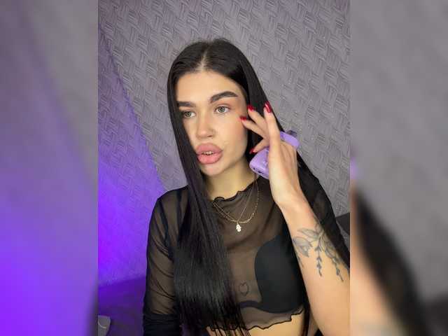 suchka-black- live cam on BongaCams