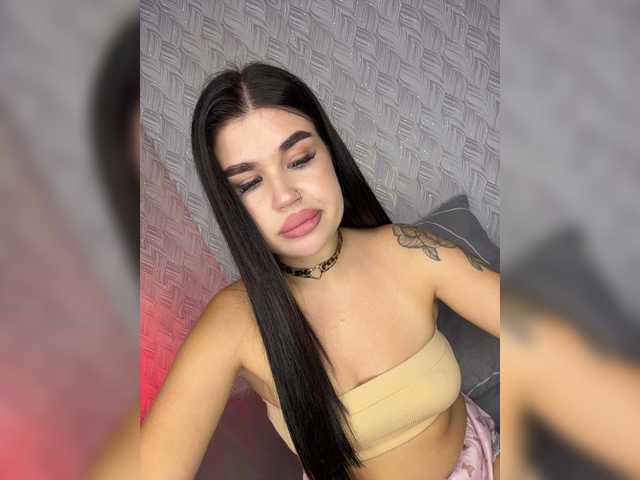suchka-black- live cam on BongaCams