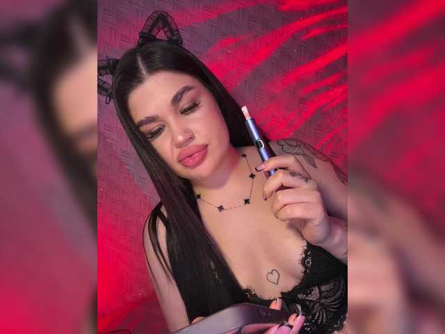 suchka-black-'s BongaCams show and profile