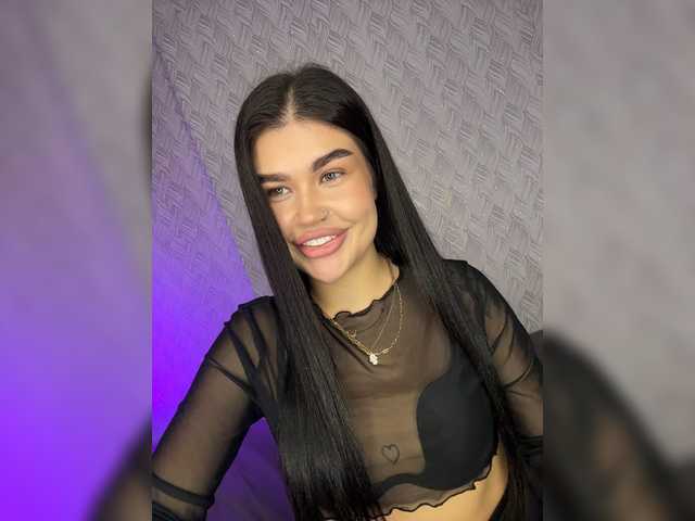 suchka-black- live cam on BongaCams