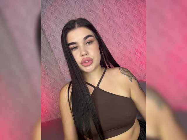 suchka-black- live cam on BongaCams