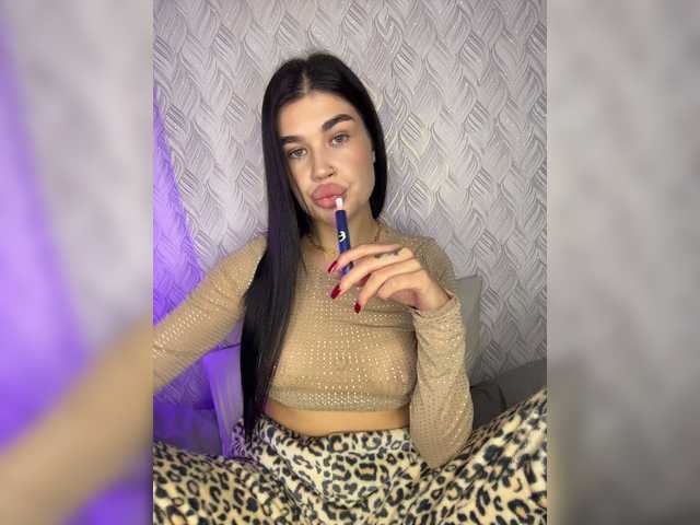 suchka-black- live cam on BongaCams