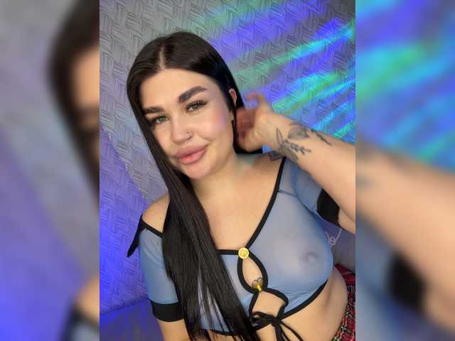 suchka-black-'s BongaCams show and profile