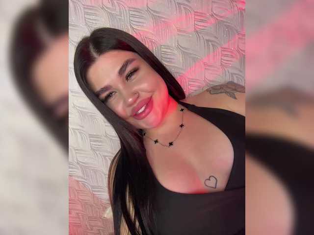 suchka-black-'s BongaCams show and profile