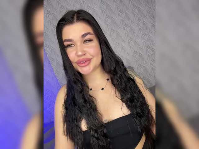 suchka-black-'s BongaCams show and profile