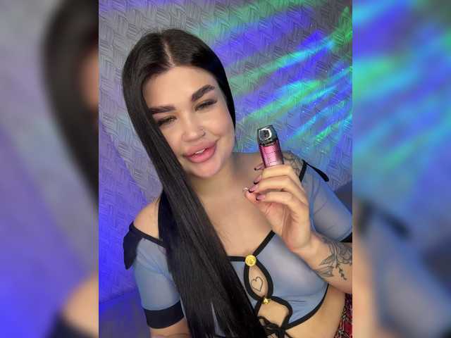 suchka-black-'s BongaCams show and profile