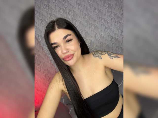 suchka-black- live sex show