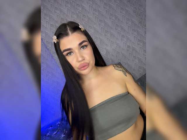 suchka-black- live cam on BongaCams