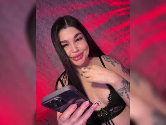 suchka-black-'s BongaCams show and profile