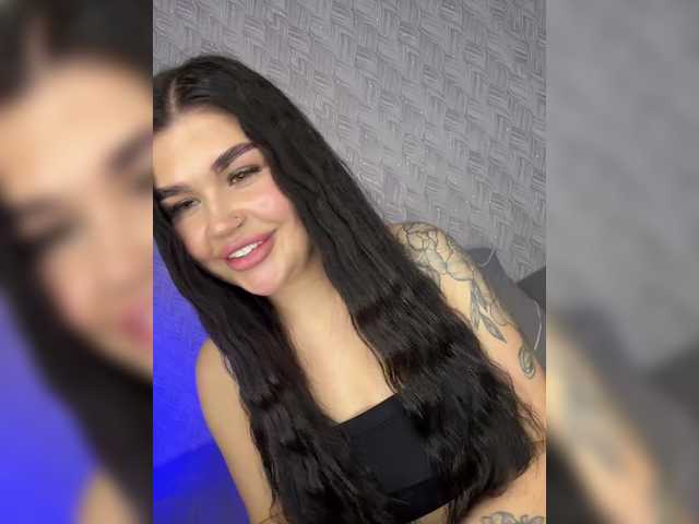 suchka-black- live sex show