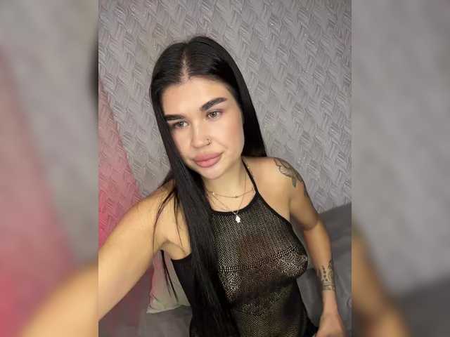 suchka-black- live cam on BongaCams