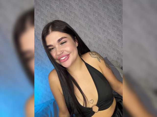 suchka-black- live webcam show